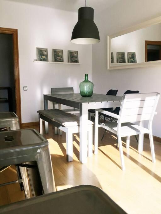 Moderno Apartamento En El Centro Vilanova i la Geltru Exterior photo