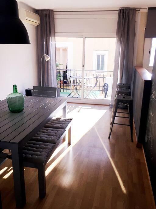 Moderno Apartamento En El Centro Vilanova i la Geltru Exterior photo